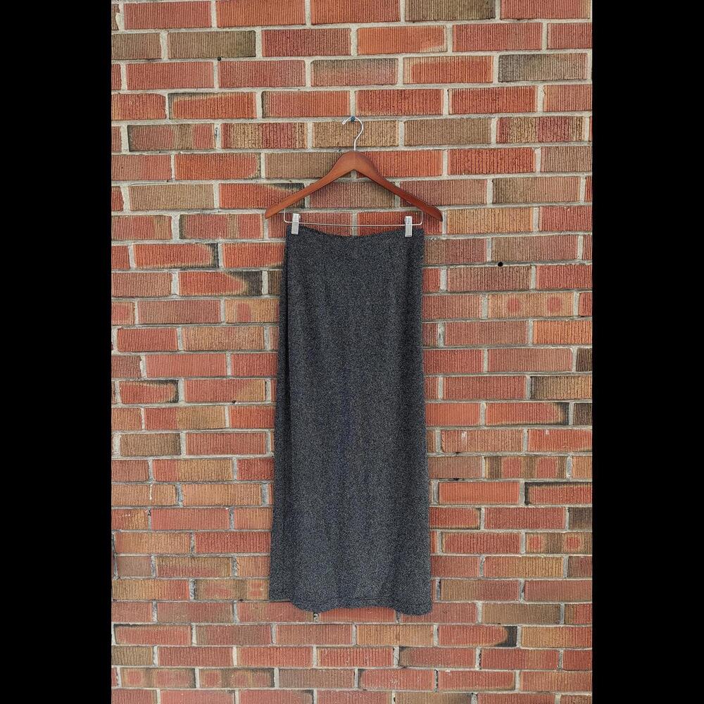 Size 10 Vintage Black and Silver Sparkly Long Skirt, Made in Canada, 1980-90s